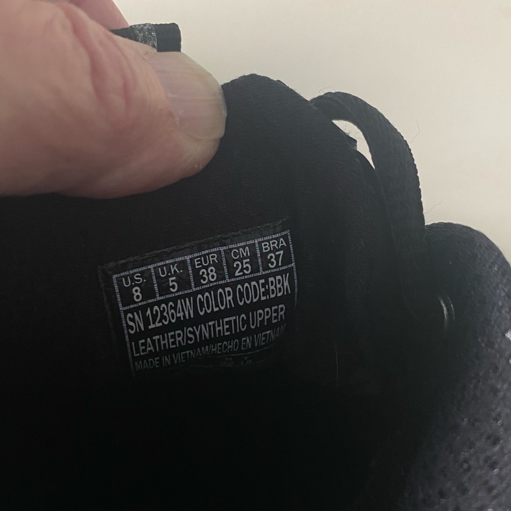 Women’s Skechers Wide Fit Black Sneakers - Picture 6 of 7